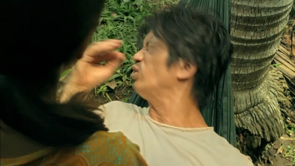 Ngọc nữ phim Việt la h&eacute;t, bạt tai "gi&agrave; d&ecirc;" 8